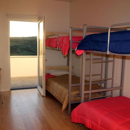 Azores Youth Hostels - Santa Maria Vila do Porto Luaran gambar